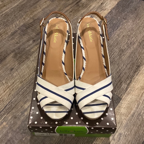 Kelly & Katie Shoes - Kelly & Katie Navy and White Striped Wedge Sandals Size 11